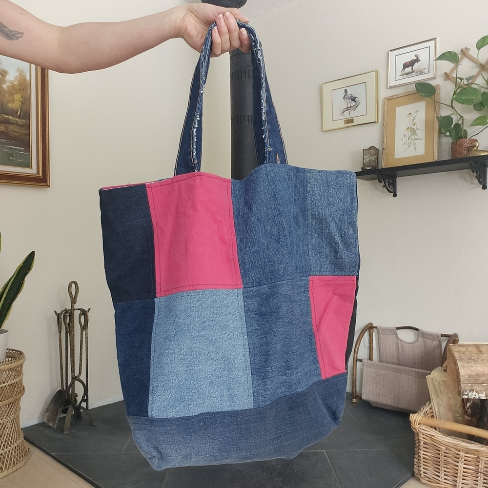 Denim patchwork tote bag - Picture 3 of 10